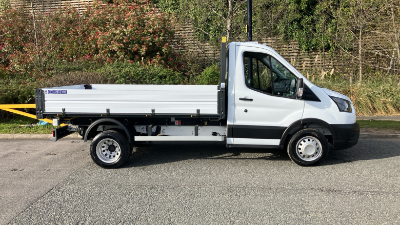 Ford Transit Chassis Cab Transit 470 L2 Diesel Rwd 2.0 EcoBlue 130ps Chassis Cab